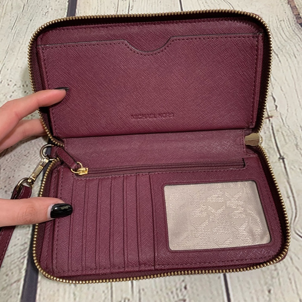 SOLD Michael Kors Burgundy Wristlet - Picture 4 of 7